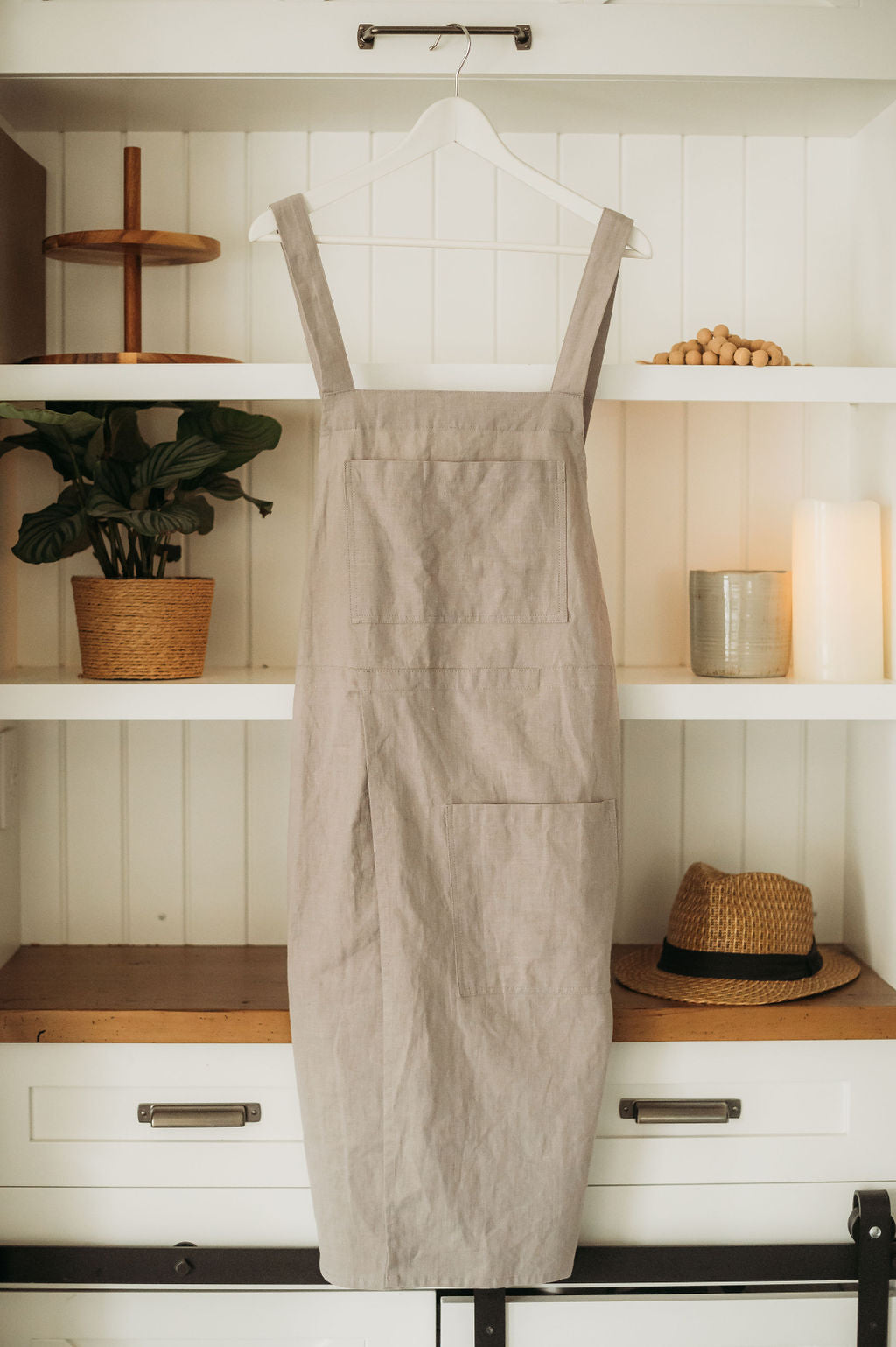 Split Leg Pottery Apron