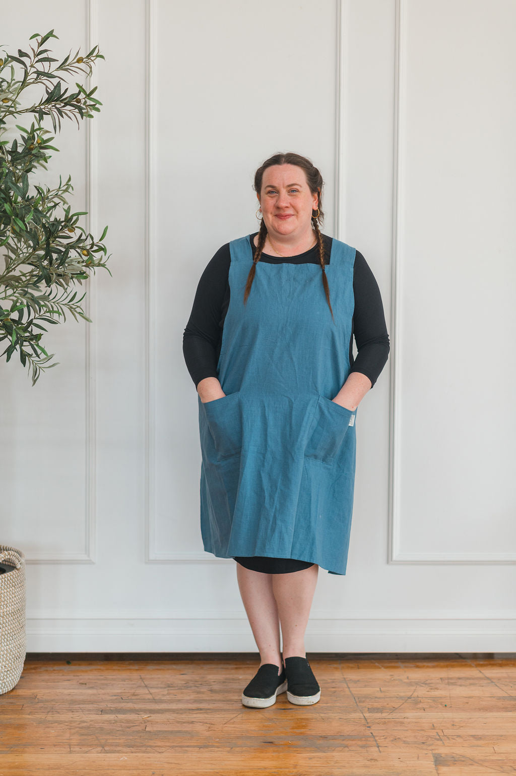 Extended Adult Pinafore Apron Bluebird Aprons